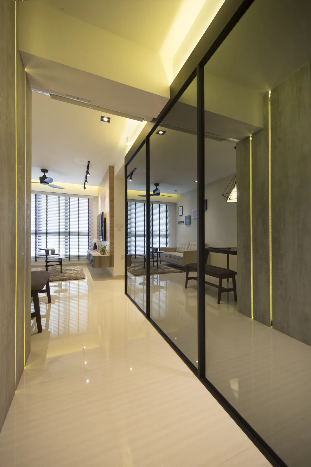Trivelis Image 1