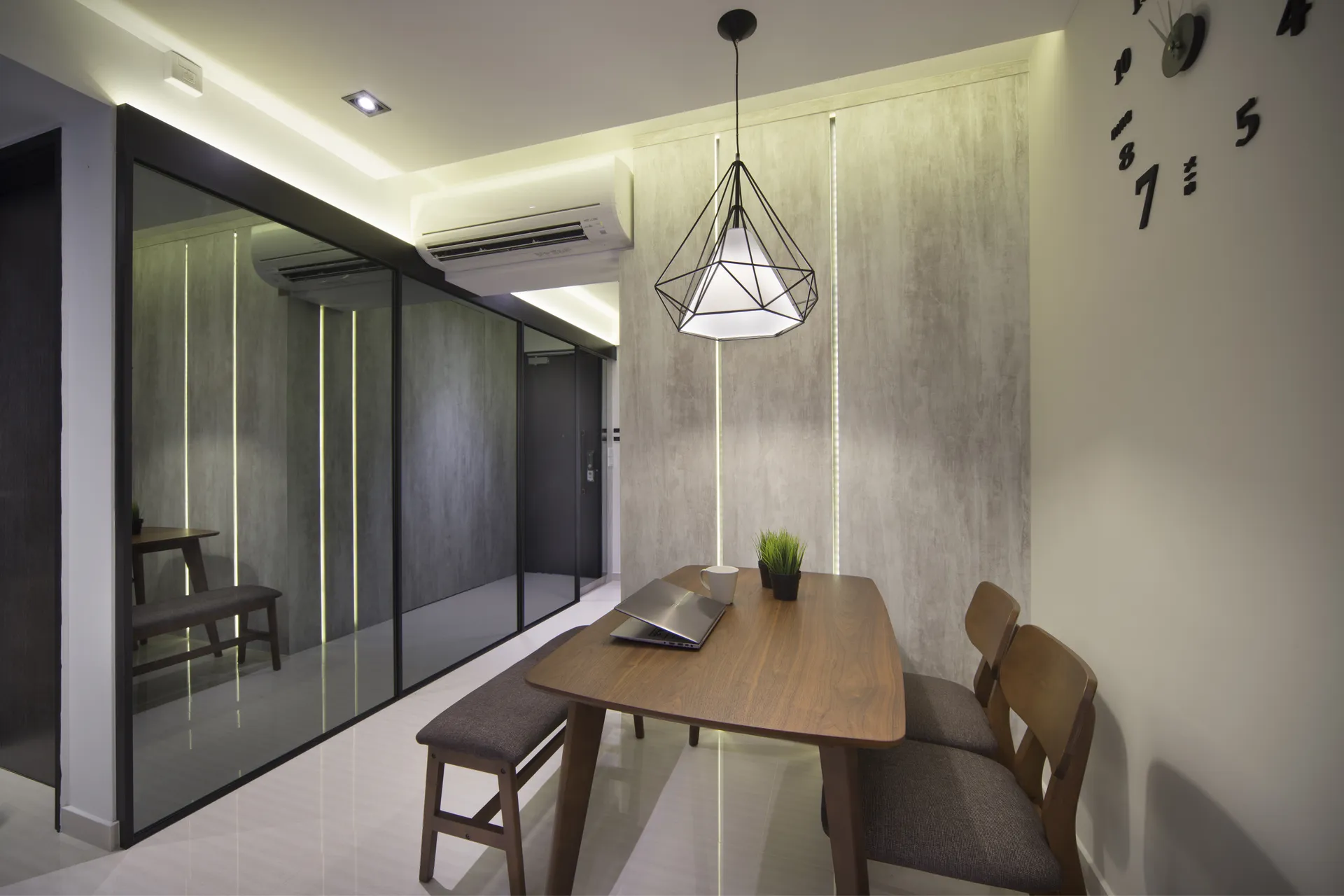 Trivelis @@ Clementi Image 5